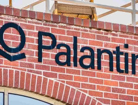 Palantir (PLTR)股价更新:分析师分享见解